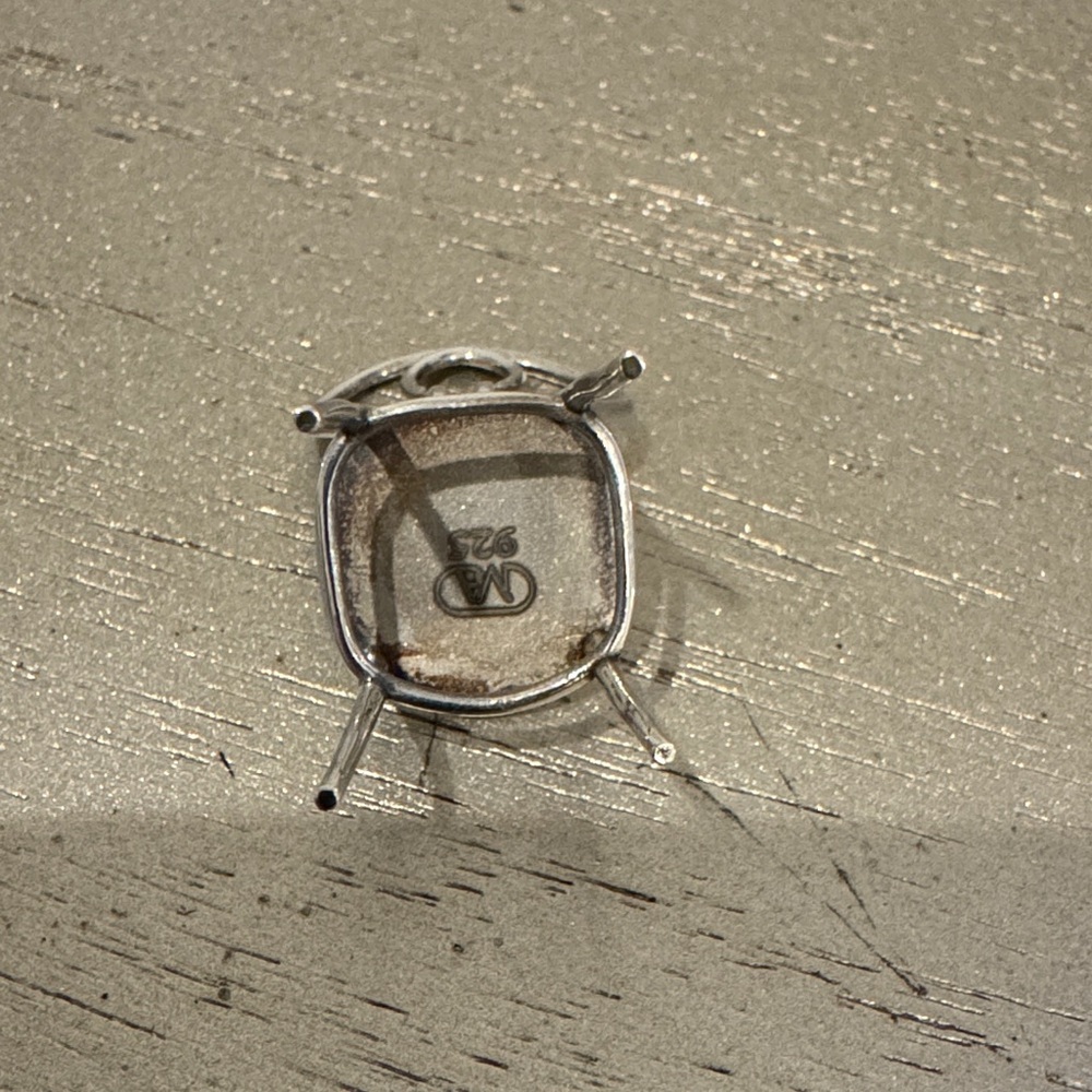 Marla Aaron Miniature Silver Chair 'take a seat for restaurants' - Picture 5 of 6